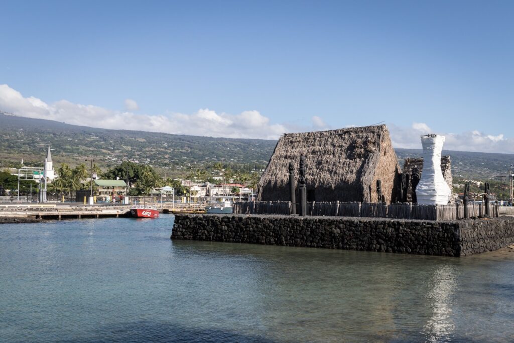 Ahu ena Heiau